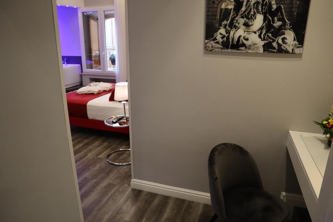 Millina Suites In Navona Roma Exterior foto