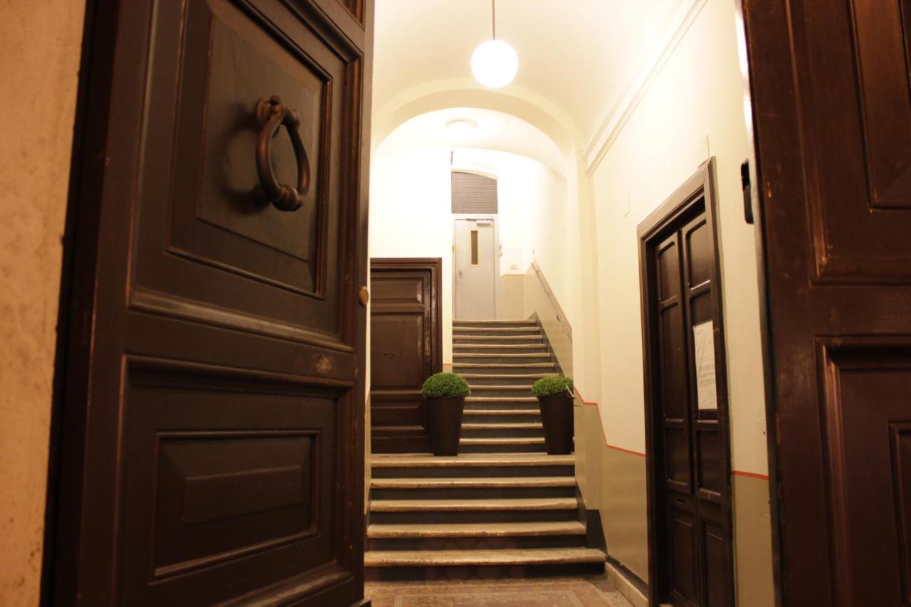 Millina Suites In Navona Roma Exterior foto